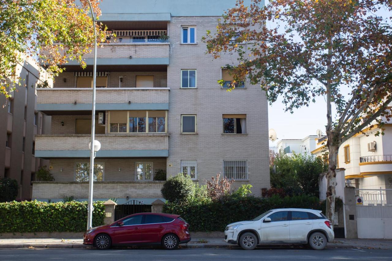 Borbolla Sevilla Urban - Parking エクステリア 写真